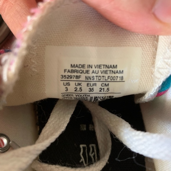 Youth size 3 “Rainbow Pixels” Chuck Taylor’s - Picture 3 of 5